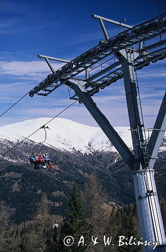 Alpy. Karyntia. Wyciąg na Maibrunn 1760npm) Austria