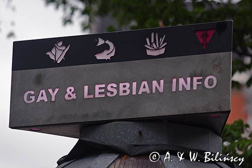 szyld punktu informacyjnego dla lesbijek i gejów, Amsterdam, Holandia