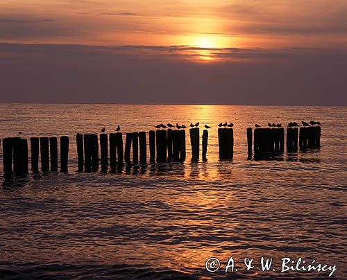 zachód słońca nad Bałtykiem, polskie wybrzeże, Polska