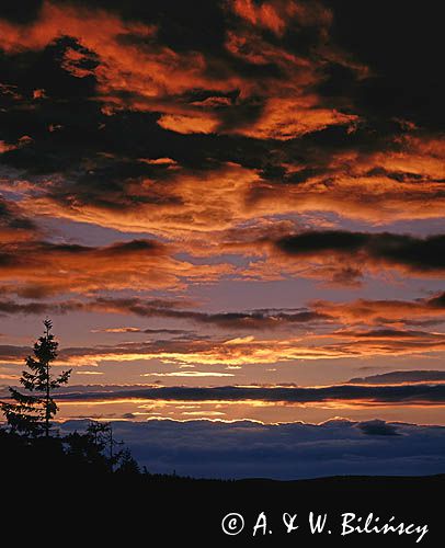 Beskid Sądecki o zachodzie słońca