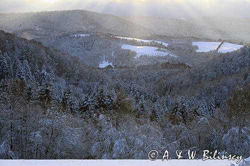 Polana Ostre, Rosochate i Otryt, widok z punktu widokowego na Ostrem, Bieszczady