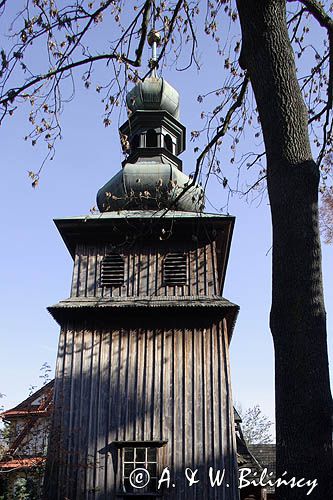 Tokarnia, zabytkowa dzwonnica, Beskid Makowski