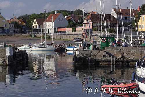 port w Svaneke na wyspie Bornholm, Dania