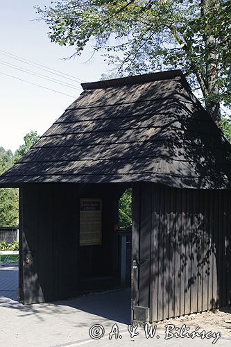 Boronów zabytkowy kościół drewniany z 1611 roku powiat Lubliniec koło Częstochowy Park Krajobrazowy Lasy nad Górną Liswartą