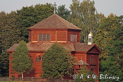 Borowica zabytkowy klasycystyczny kościół drewniany z 1797-99 roku powiat Krasnystaw
