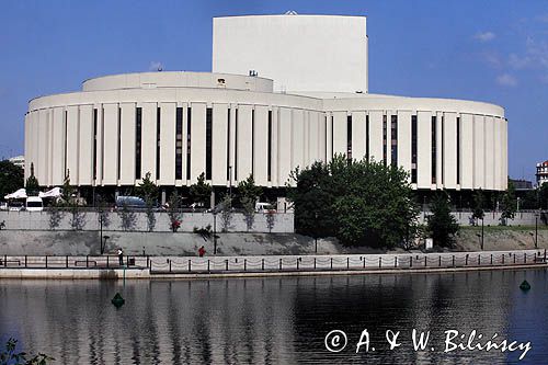 Bydgoszcz, Opera Nova, rzeka Brda