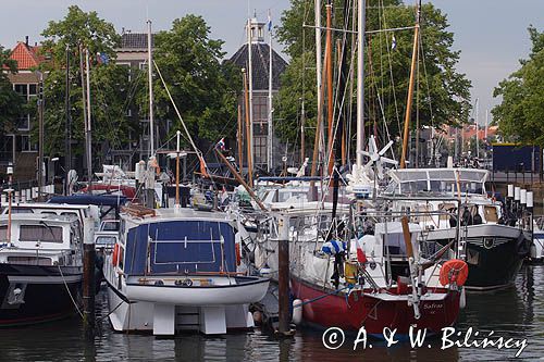 Dordrecht, port jachtowy, Holandia