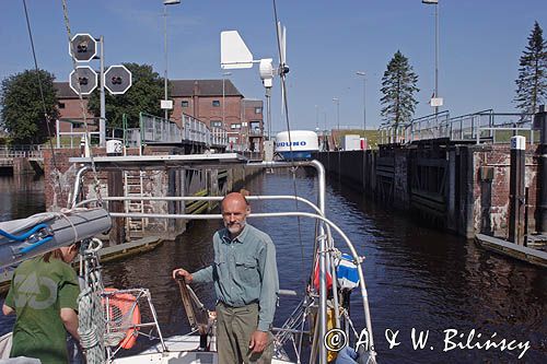 śluza Nordfeld na kanale Eider, Der Eiderkanall, Schleswig-Holsteinischer Canal, Niemcy