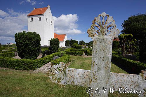 Endelave, wyspa, Kattegat, Dania, Kościół i cmentarz