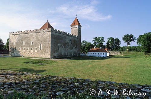 Wyspa Saaremaa, zamek Kuressaare, Estonia