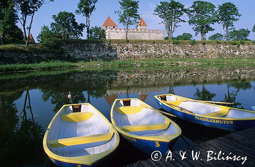 Estonia, zamek w Kuressaare na wyspie Saaremaa