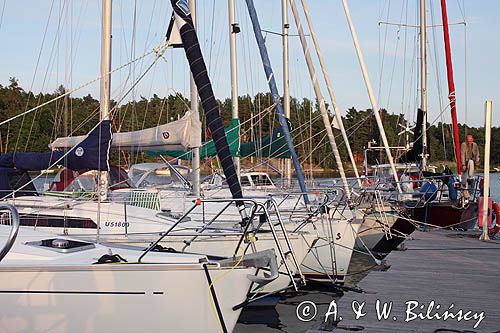 marina w Nagu, Nauvo, Norrfjarden, szkiery Turku, Finlandia Nauvo harbour, Nagu, Turku Archipelago, Finland