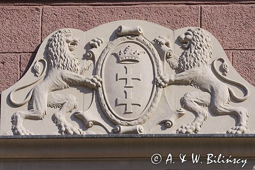 Gdańsk, płaskorzeźba, kamienica, herb Gdańska i lwy gdansk