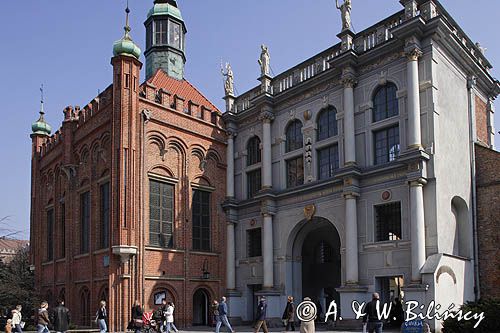 Gdańsk, Złota Brama od strony Targu Węglowego