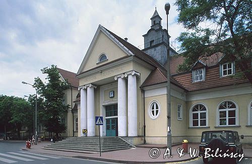 Grodzisk Mazowiecki, zabytkowy budynek Dworca, Mazowsze, Polska