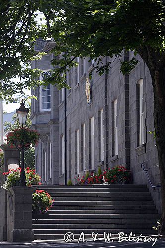 The Royal Court House w St. Peter Port, wyspa Guernsey, Channel Islands, Anglia, Wyspy Normandzkie, Kanał La Manche