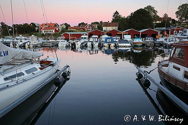 Port w Hastholmen nad jeziorem Vattern, Wetter, Szwecja