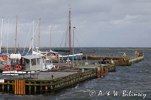 port jachtowy, marina, Wyspa Hjarno, Dania, Kattegat