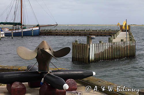 port jachtowy, marina, Wyspa Hjarno, Dania, Kattegat