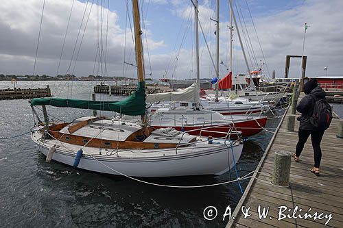 port jachtowy, marina, Wyspa Hjarno, Dania, Kattegat