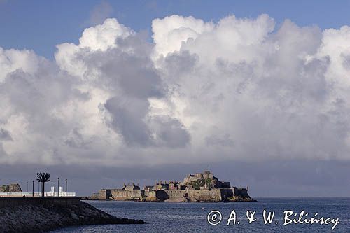 twierdza Elizabeth Castle w St. Helier, wyspa Jersey, Channel Islands, Wyspy Normandzkie