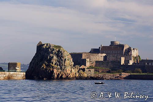 twierdza Elizabeth Castle w St. Helier, wyspa Jersey, Channel Islands, Wyspy Normandzkie