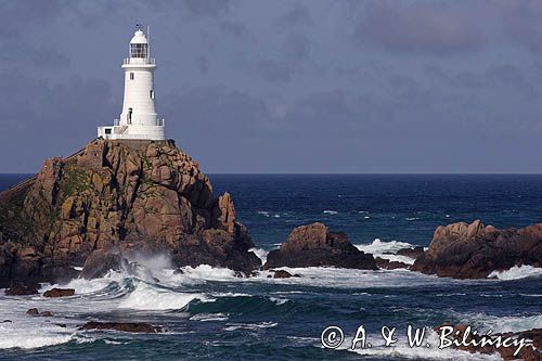 latarnia morska La Corbiere, wyspa Jersey, Channel Islands, Anglia, Wyspy Normandzkie, Kanał La Manche