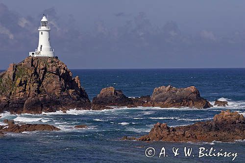 latarnia morska La Corbiere, wyspa Jersey, Channel Islands, Anglia, Wyspy Normandzkie, Kanał La Manche