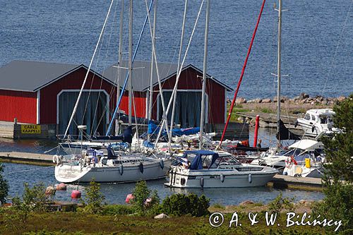 port, jachty, wyspa Jurmo, szkiery Turku, Finlandia Jurmo Island, Finland