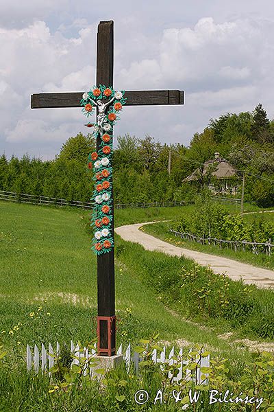 Krzyż przydrożny, Kąkolówka, Pogórze Dynowskie