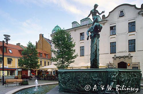 fontanna na Larmtorget, Kalmar, Szwecja, Kvarnholmen