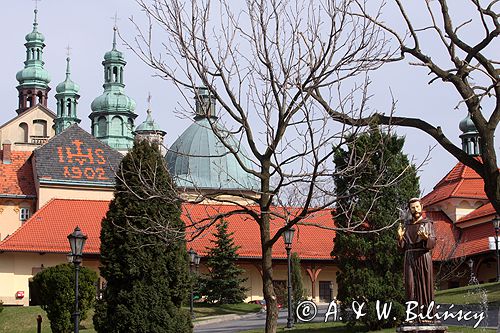 Kalwaria Zebrzydowska Sanktuarium klasztor Bernardynów