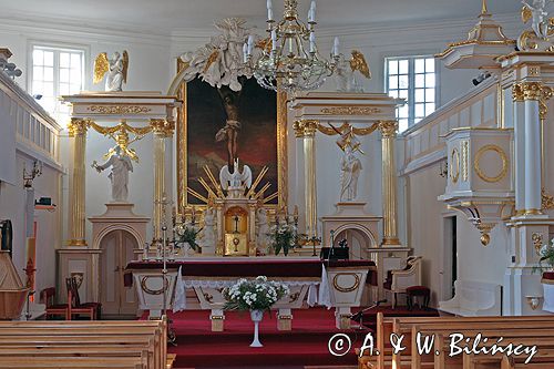 Kampinos zabytkowy kościół barok polski z 1773-82 roku powiat Błonie