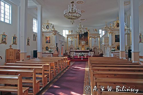 Kampinos zabytkowy kościół barok polski z 1773-82 roku powiat Błonie