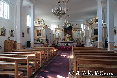 Kampinos zabytkowy kościół barok polski z 1773-82 roku powiat Błonie