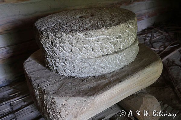 Karpacka Troja muzeum, skansen, żarna