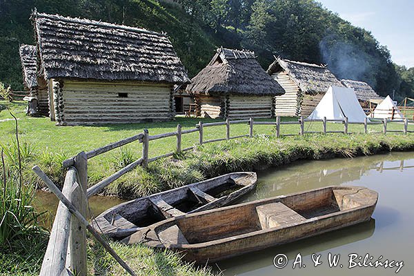 Karpacka Troja muzeum, skansen