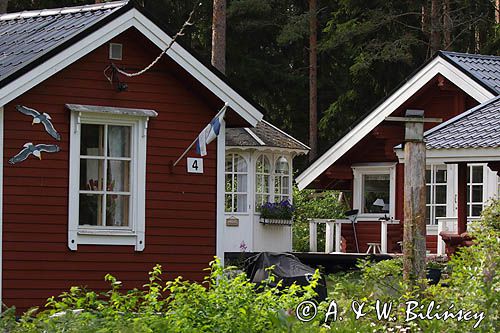 Wioska rybacka na wyspie Kaunissaari koło Kotka, Finlandia, Zatoka Fińska