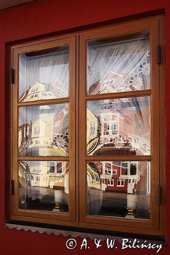 Okno w Kerteminde, wyspa Fionia, Fyn, Dania