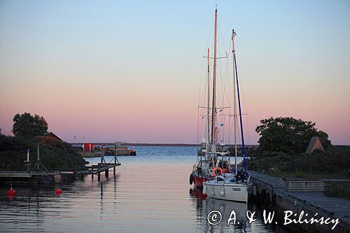 port i latarnia morska na wyspie Kylmapihlaja, Finlandia, Zatoka Botnicka