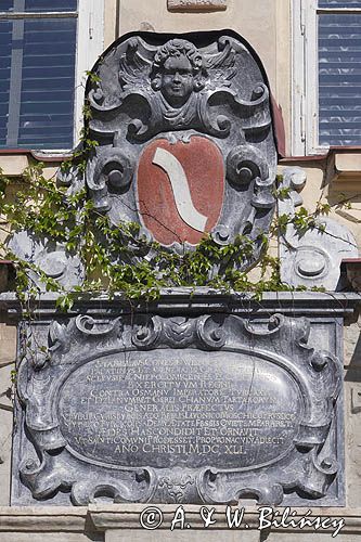 Łańcut zamek, herb nad wejściem