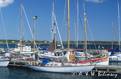 Port jachtowy Lauterhorn na wyspie Faro