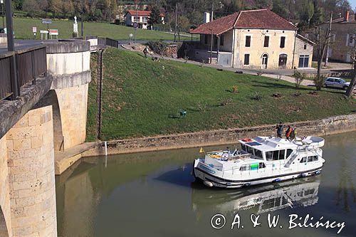 w Lavardac, rzeka Baise, Penichette, Gaskonia, Francja