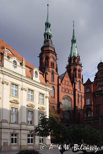 Legnica, Katedra św. św. Piotra i Pawła i Ratusz