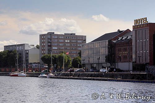 nabrzeże dla jachtów w porcie Liepaja, Łotwa Liepaja harbour, Latvia