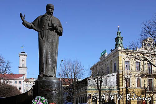 Lwów, Prospekt Swobody i pomnik Tarasa Szewczenki, Ukraina &#169; Agnieszk