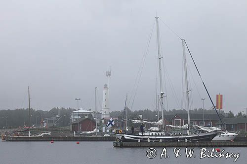 port jachtowy w Marjaniemi na wyspie Hailuoto, Finlandia, Zatoka Botnicka