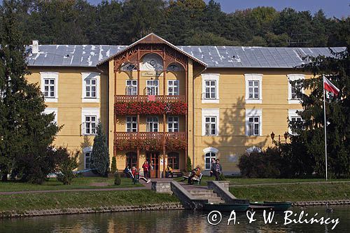 Nałęczów, Sanatorium Książę Józef w Parku Zdrojowym