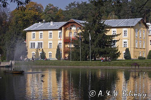 Nałęczów, Sanatorium Książę Józef w Parku Zdrojowym