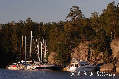 w zatoce Napoleonviken na wyspie Agno, Szkiery Szwedzkie, Archipelag Sztokholmski, Szwecja